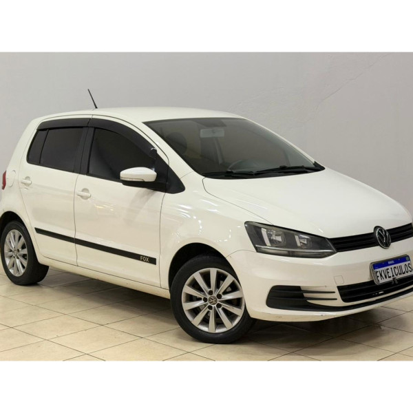 VOLKSWAGEN Fox 1.0 12V 4P TRENDLINE FLEX