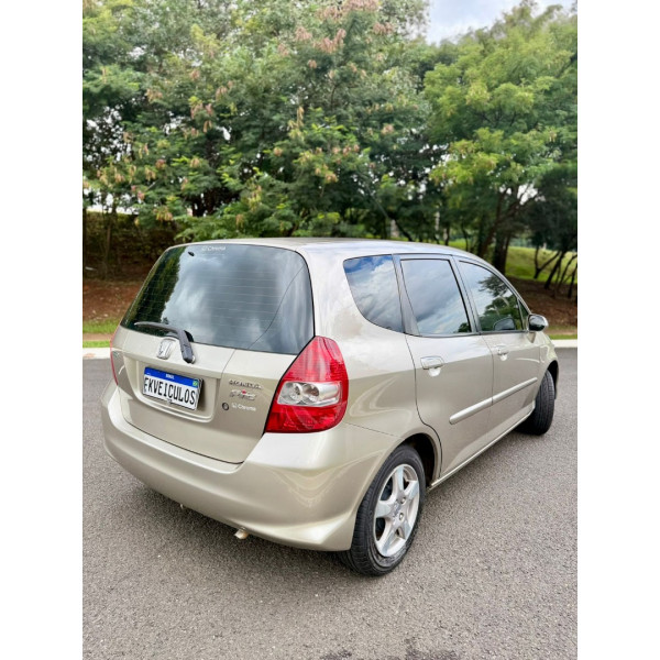 HONDA Fit 1.4 16V 4P LX