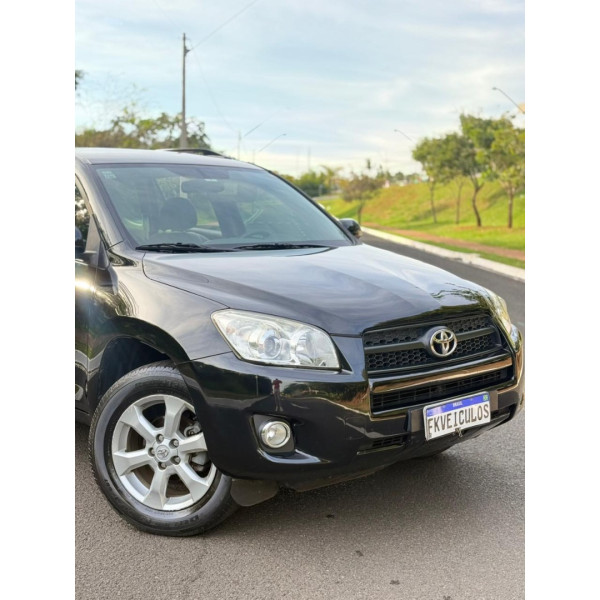 TOYOTA RAV 4 2.4 16V 4P AUTOMÁTICO