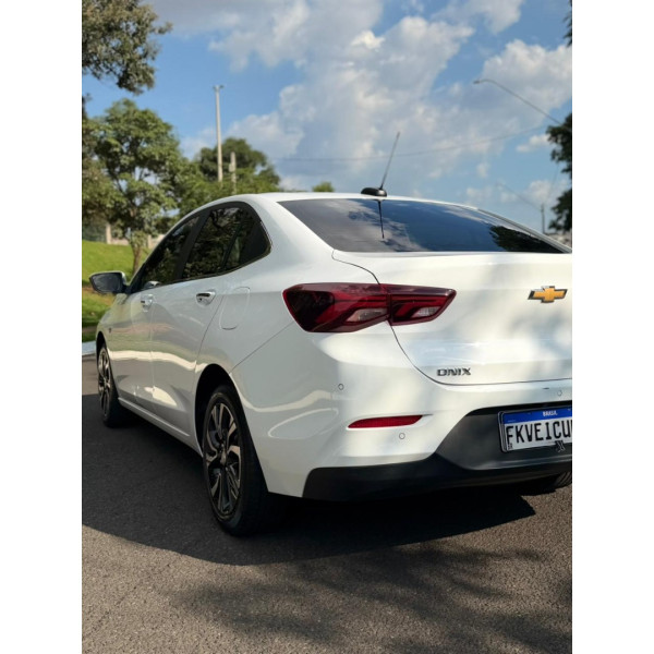 CHEVROLET Onix Sedan 1.0 4P FLEX PREMIER PLUS TURBO AUTOMÁTICO