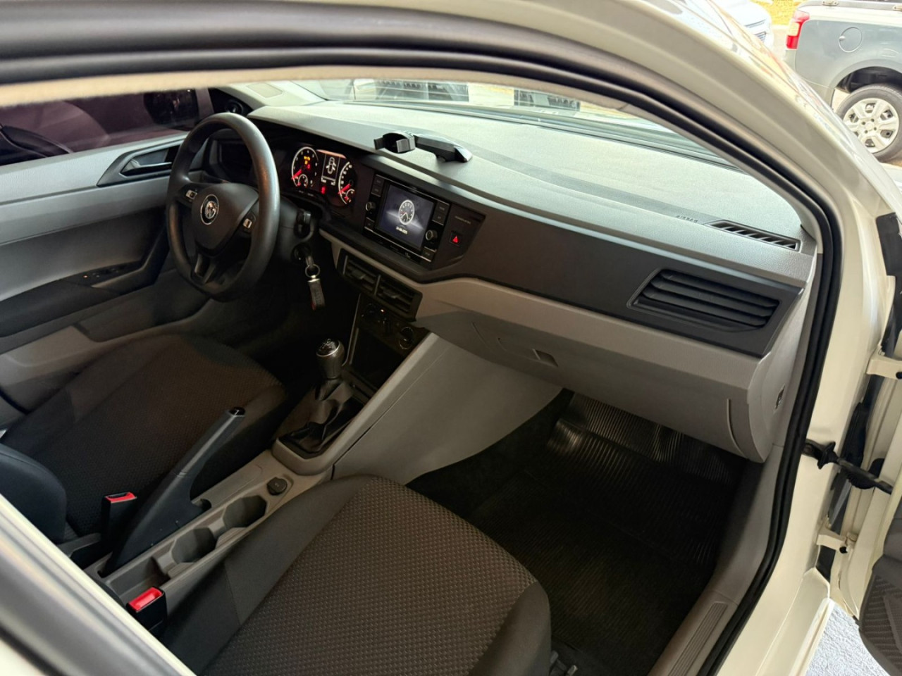 VOLKSWAGEN Polo Hatch 1.0 4P MPI FLEX