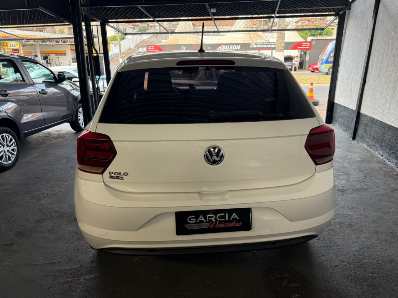 VOLKSWAGEN Polo Hatch 1.0 4P MPI FLEX