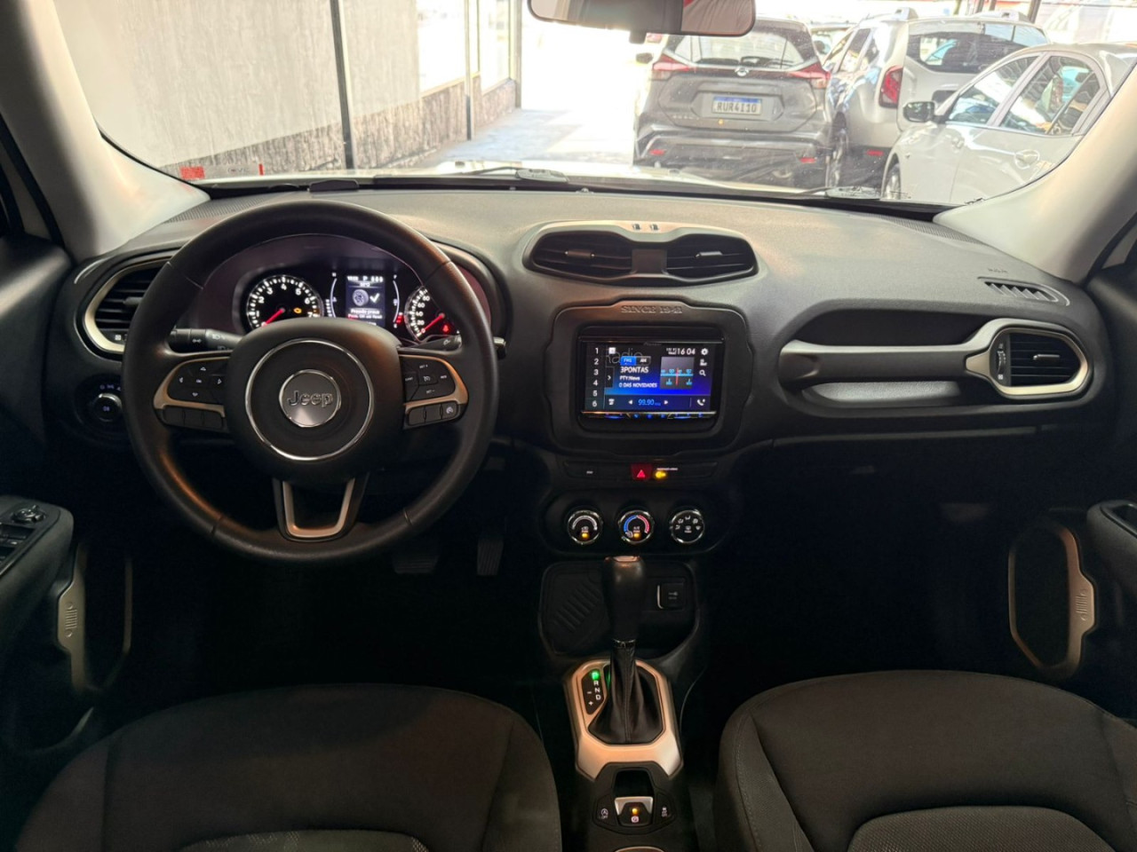 Renegade 1.8 16V 4P FLEX AUTOMÁTICO