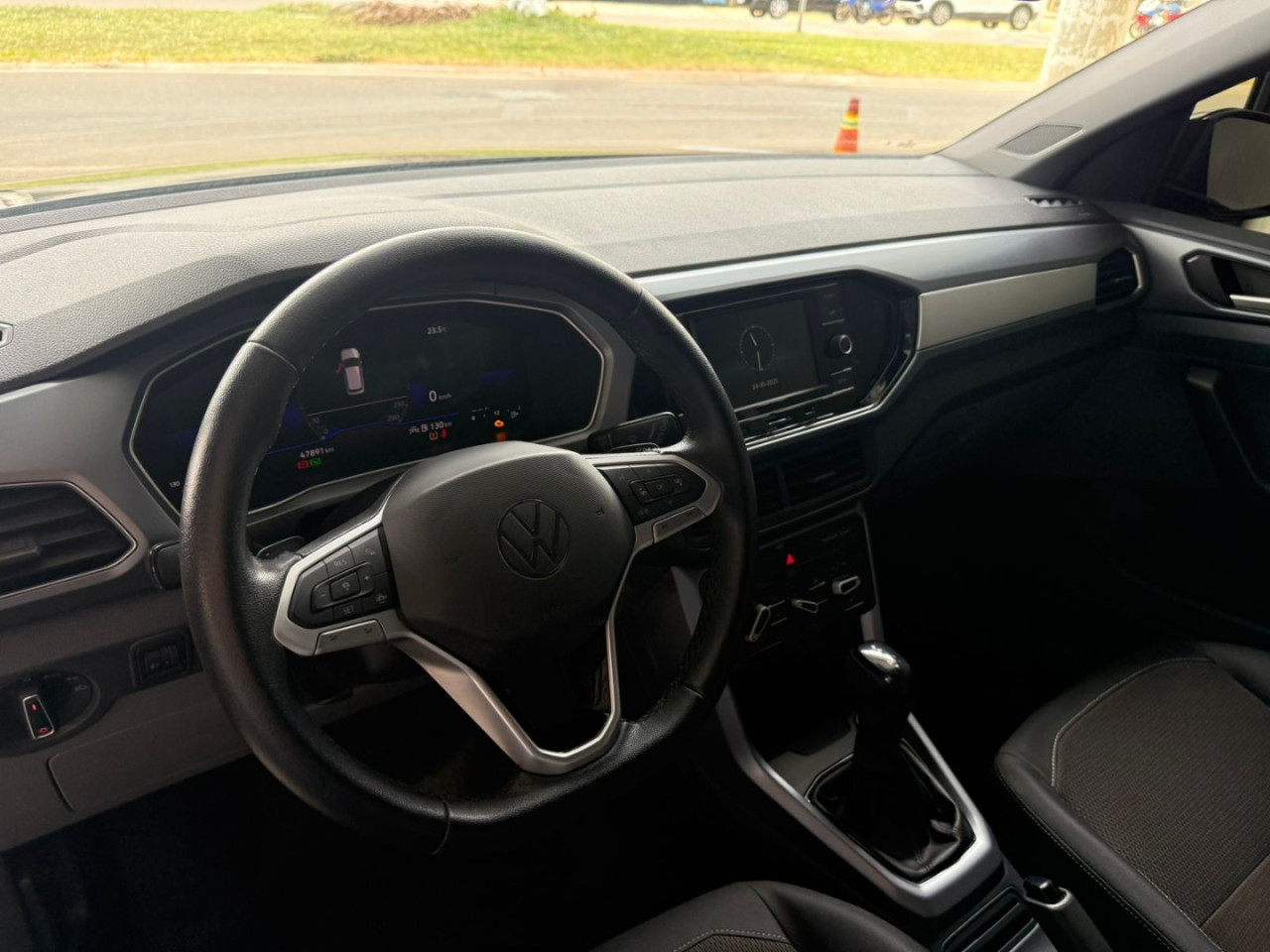 VOLKSWAGEN T-Cross 1.0 4P 200 TSI FLEX