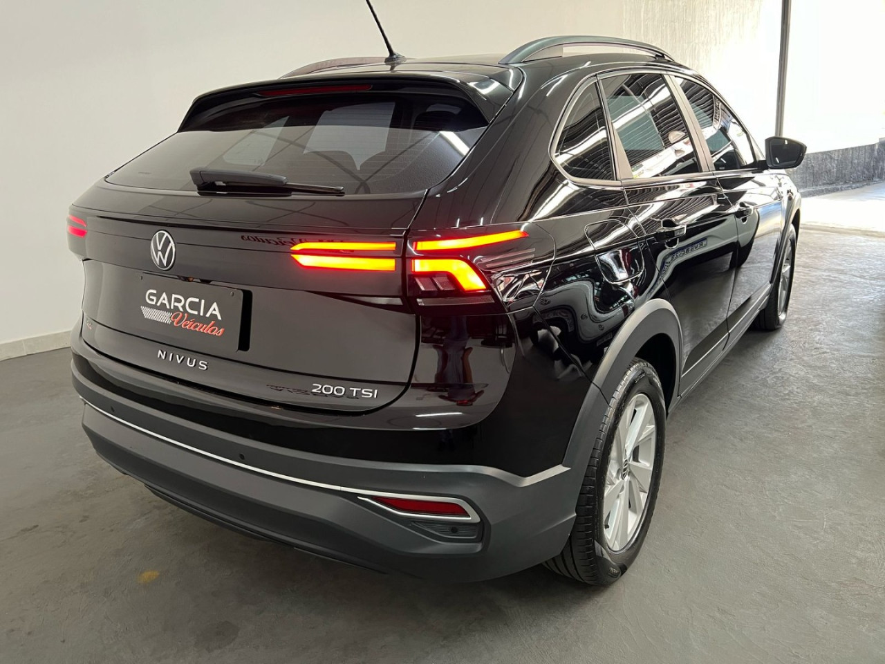 Nivus 1.0 4P FLEX 200 TSI COMFORTLINE AUTOMÁTICO