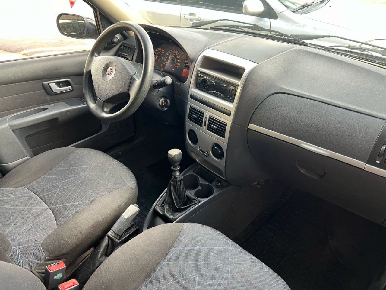 Palio 1.4 4P FLEX ELX