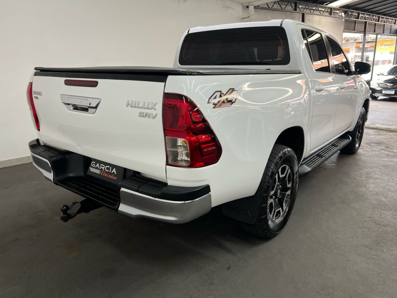 Hilux Caminhonete 2.8 16V SRV 4X4 DIESEL CABINE DUPLA AUTOMÁTICO