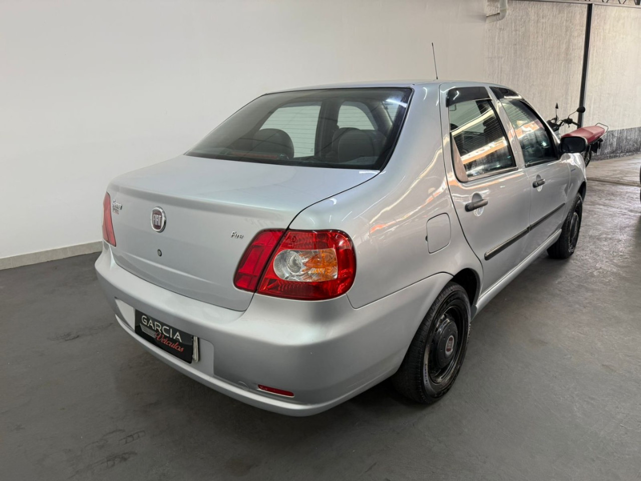 Siena 1.0 16V 4P