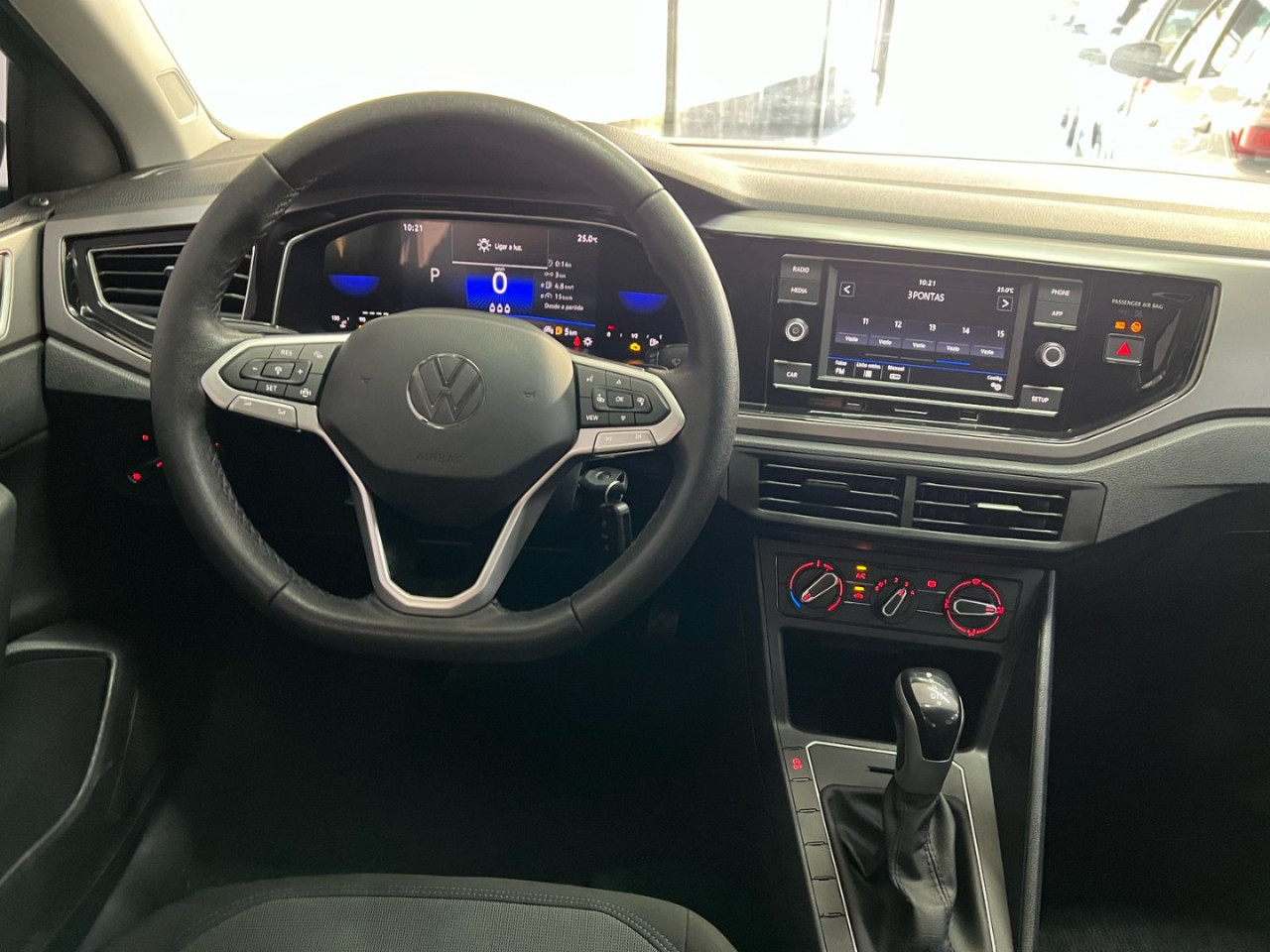 Nivus 1.0 4P FLEX 200 TSI COMFORTLINE AUTOMÁTICO