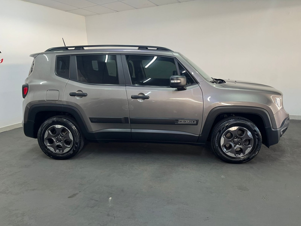 JEEP Renegade 1.8 16V 4P FLEX AUTOMÁTICO