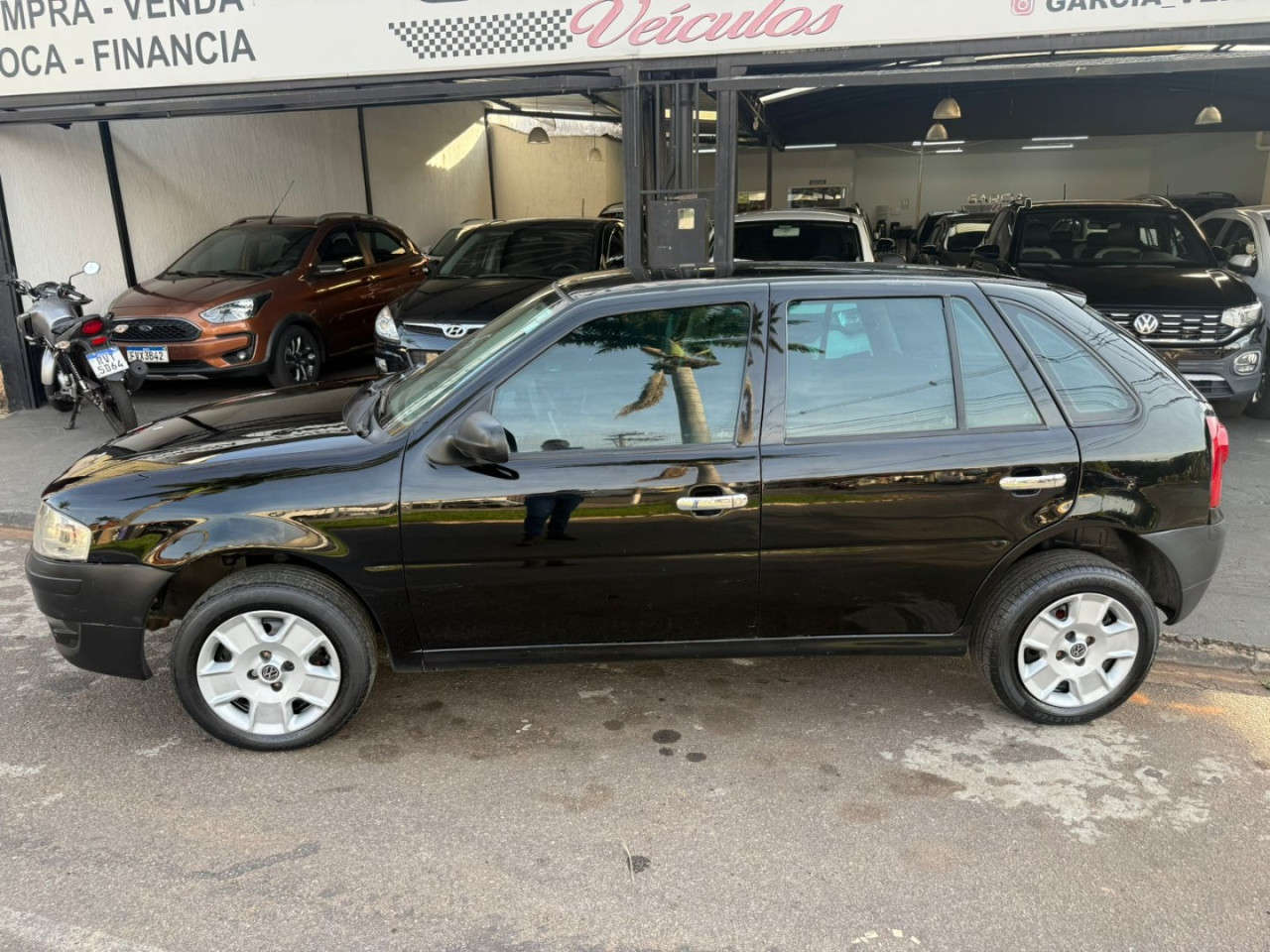 VOLKSWAGEN Gol 1.0 4P G4 FLEX