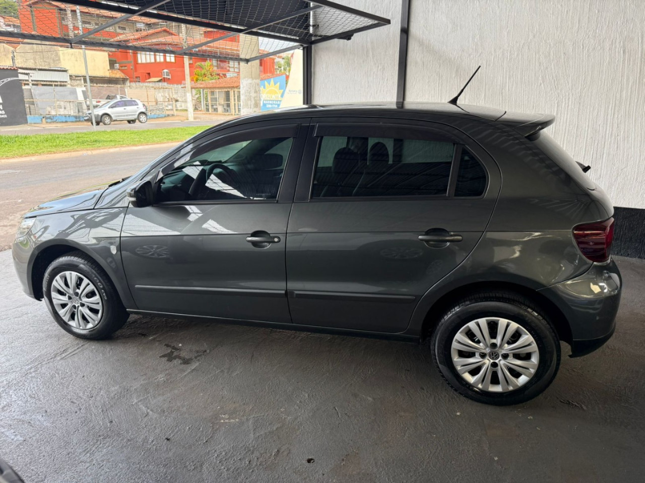 VOLKSWAGEN Gol 1.0 4P G5 25 ANOS FLEX