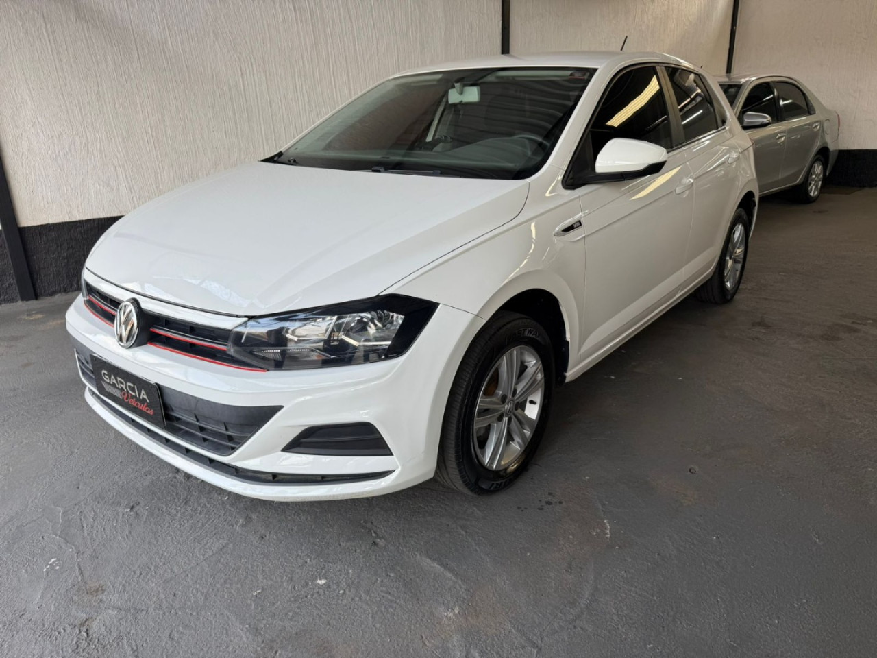VOLKSWAGEN Polo Hatch 1.0 4P MPI FLEX