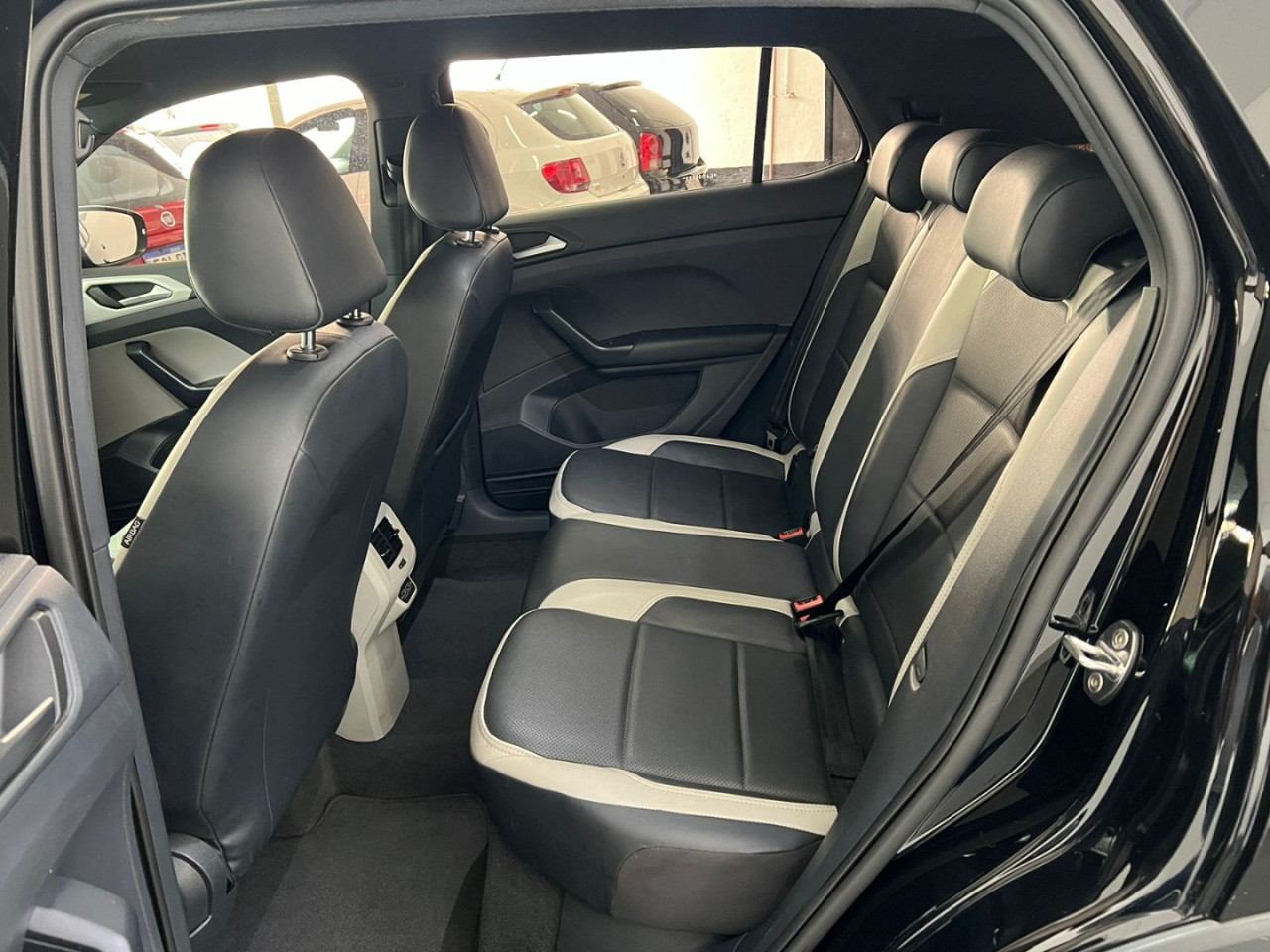 VOLKSWAGEN T-Cross 1.4 4P 250 TSI FLEX HIGHLINE AUTOMÁTICO