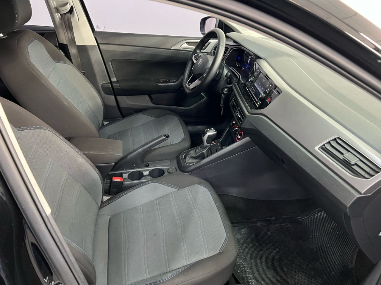 Nivus 1.0 4P FLEX 200 TSI COMFORTLINE AUTOMÁTICO
