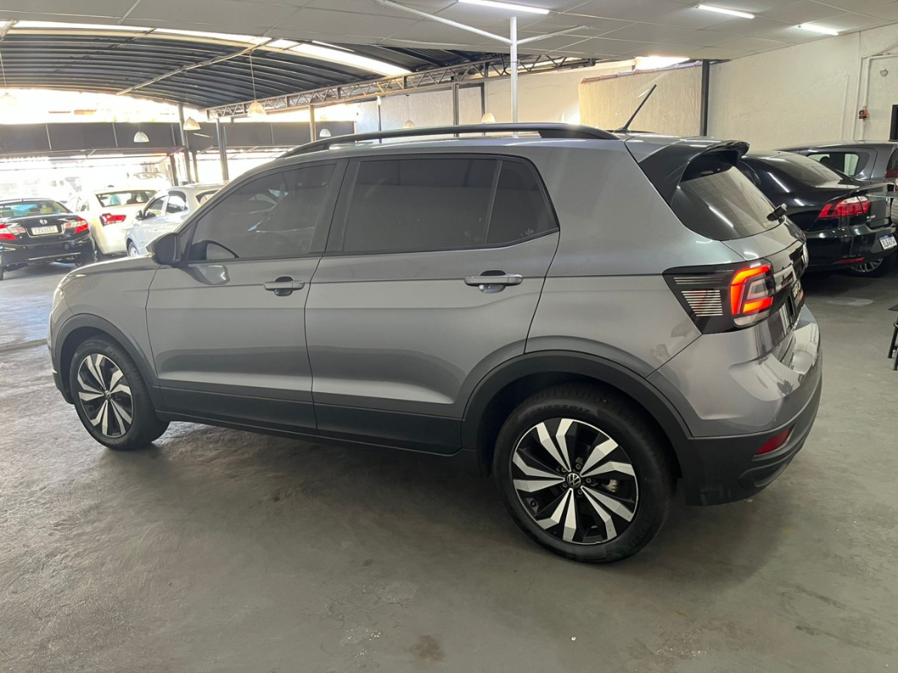 VOLKSWAGEN T-Cross 1.0 4P 200 TSI FLEX