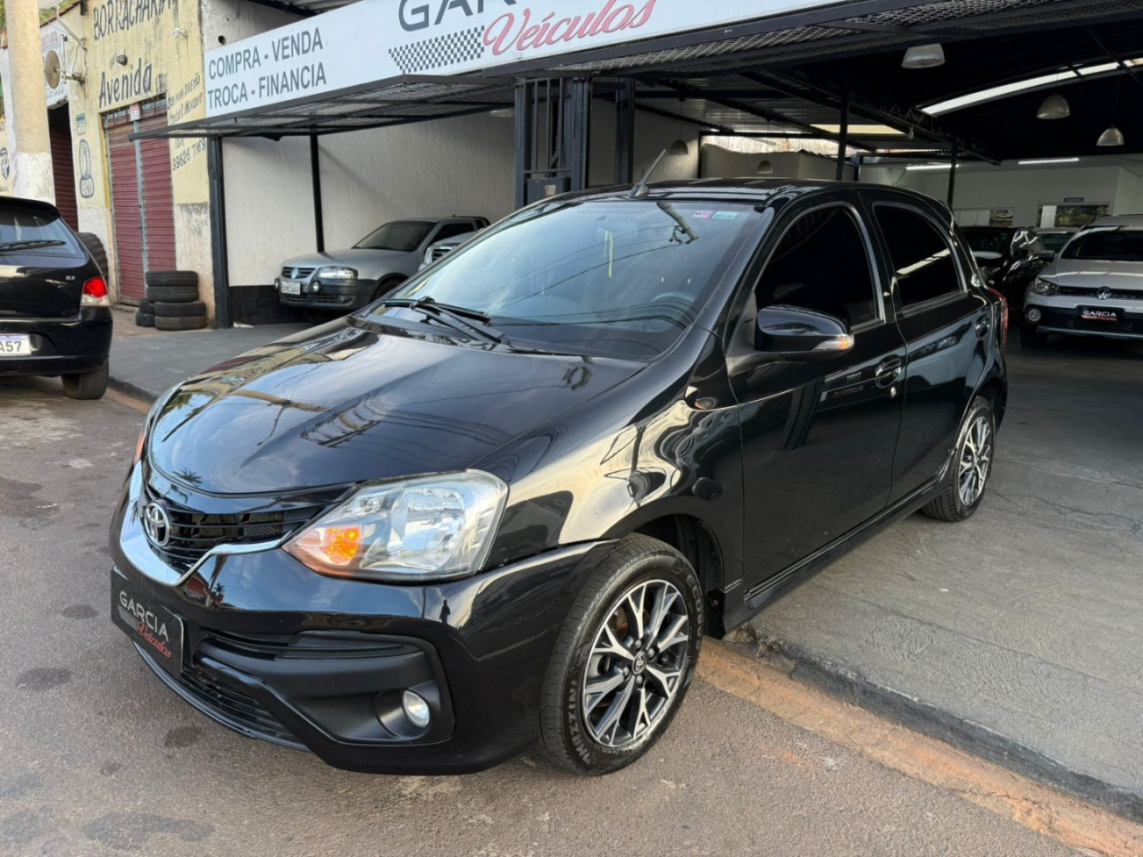 Etios Hatch 1.5 16V 4P FLEX PLATINUM