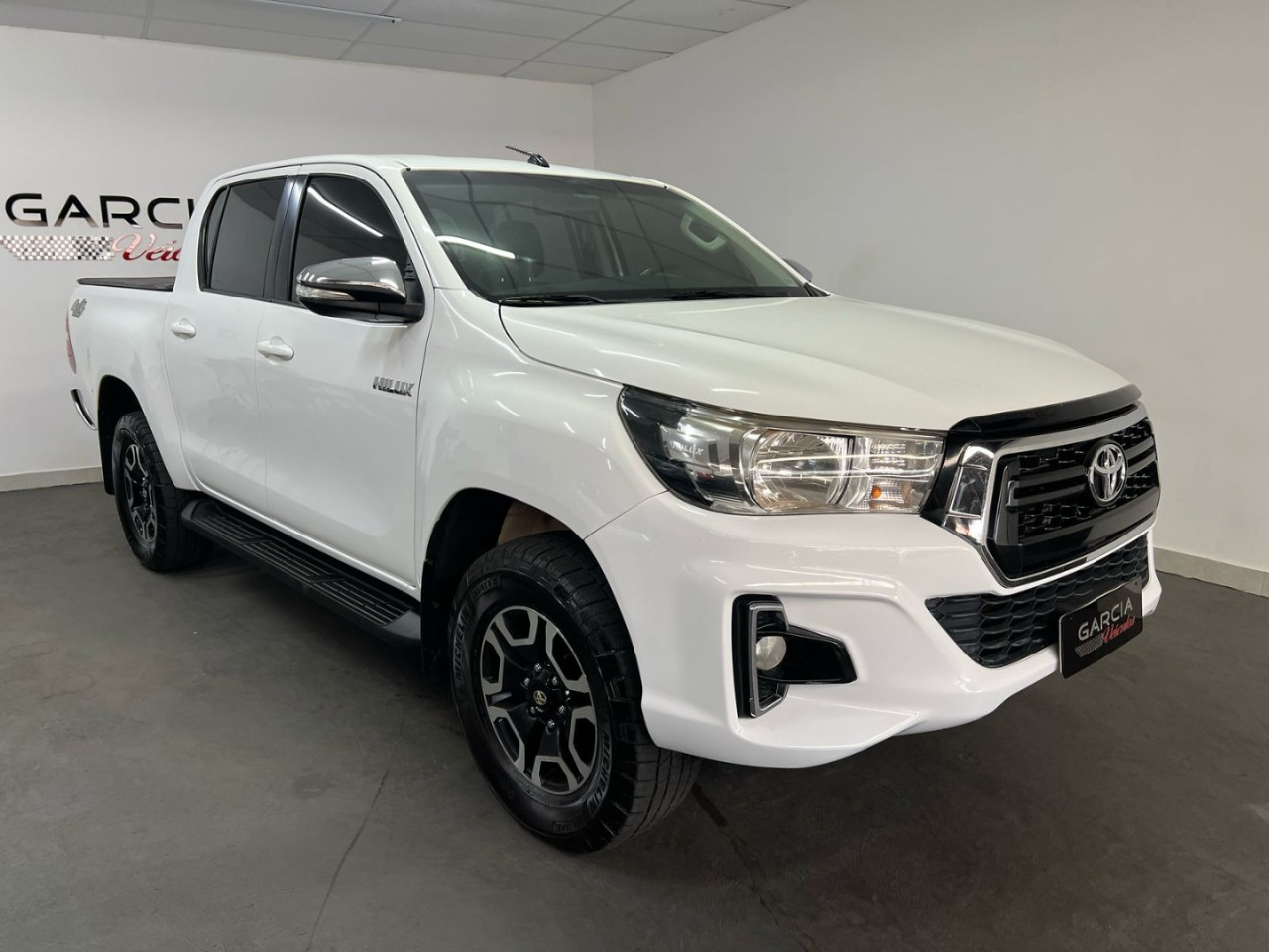 Hilux Caminhonete 2.8 16V SRV 4X4 DIESEL CABINE DUPLA AUTOMÁTICO