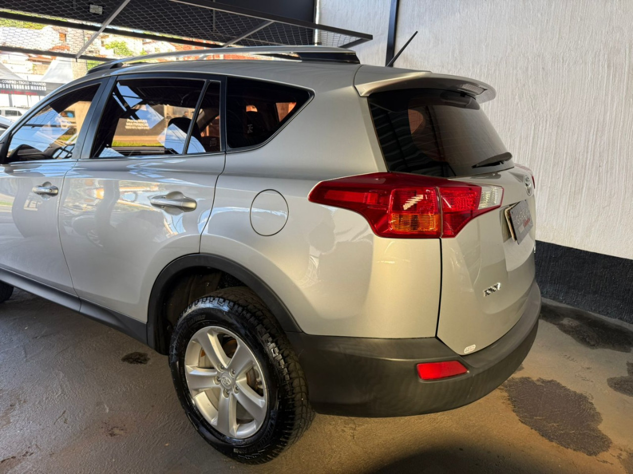 TOYOTA RAV 4 2.0 16V 4P 4WD 4X4 AUTOMÁTICO