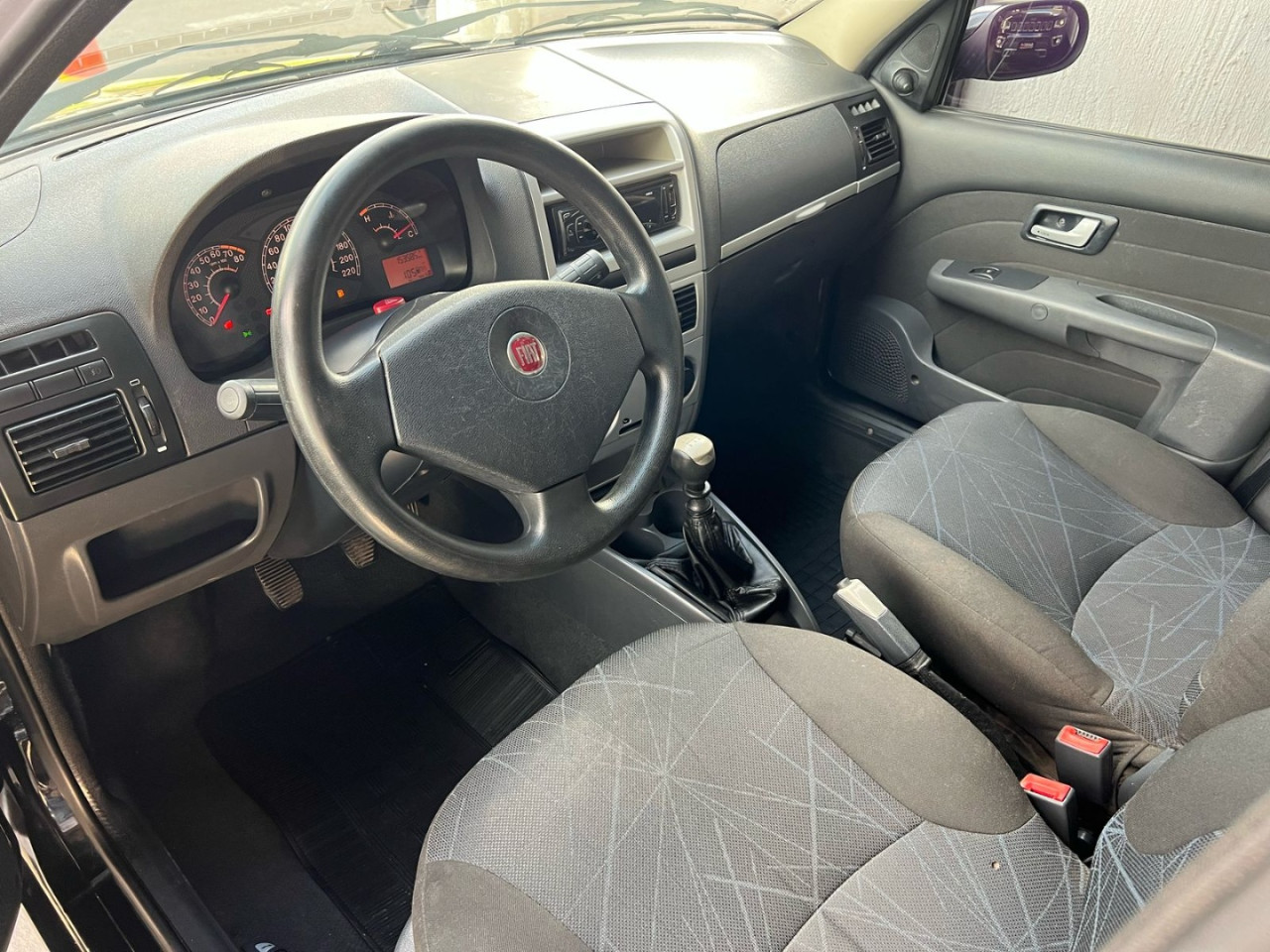 Palio 1.4 4P FLEX ELX