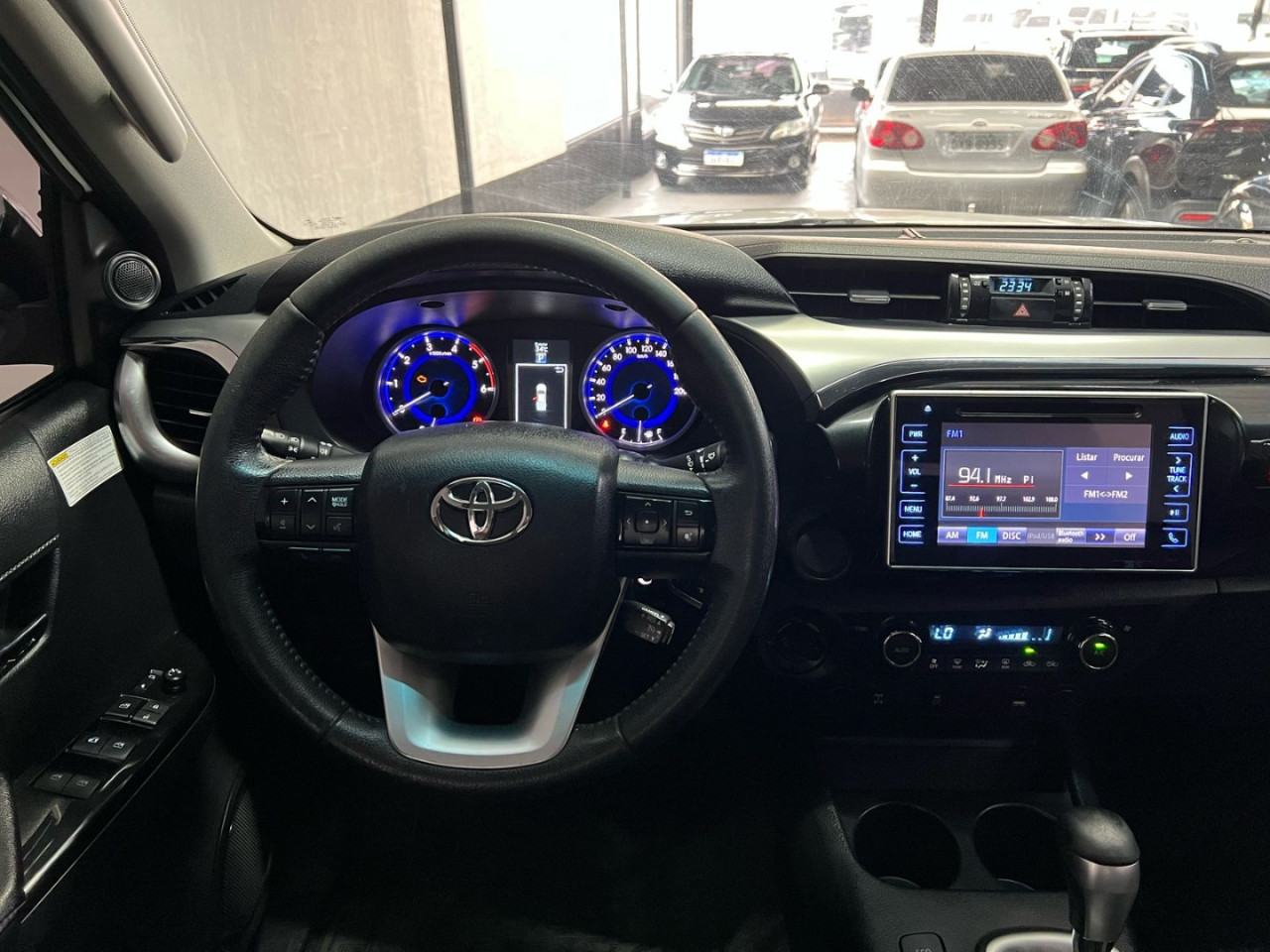 Hilux Caminhonete 2.8 16V SRV 4X4 DIESEL CABINE DUPLA AUTOMÁTICO