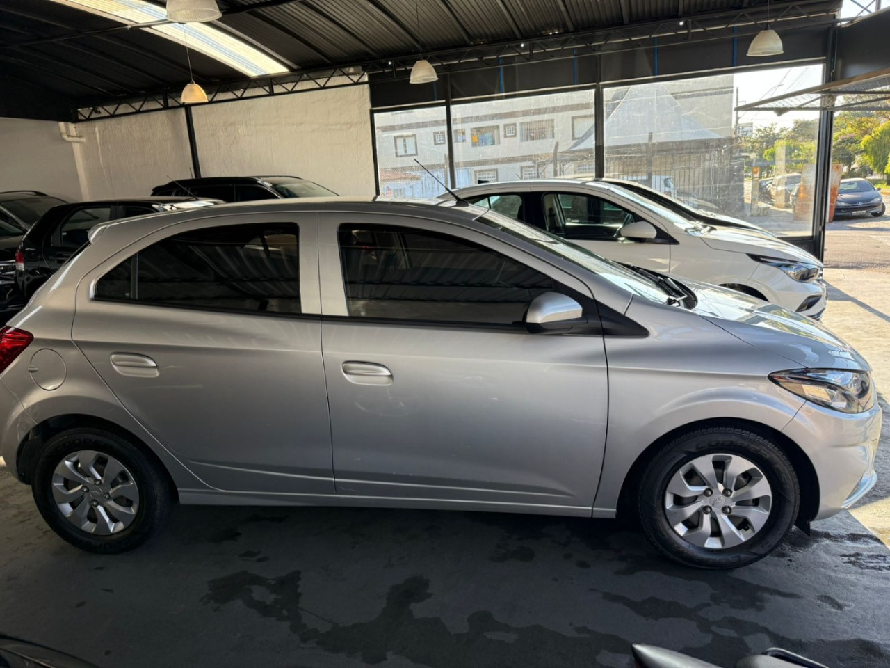 Onix Hatch 1.0 4P FLEX LT