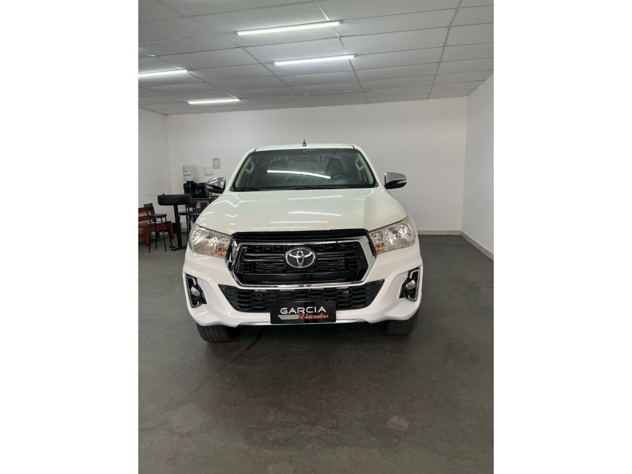 Hilux Caminhonete 2.8 16V SRV 4X4 DIESEL CABINE DUPLA AUTOMÁTICO