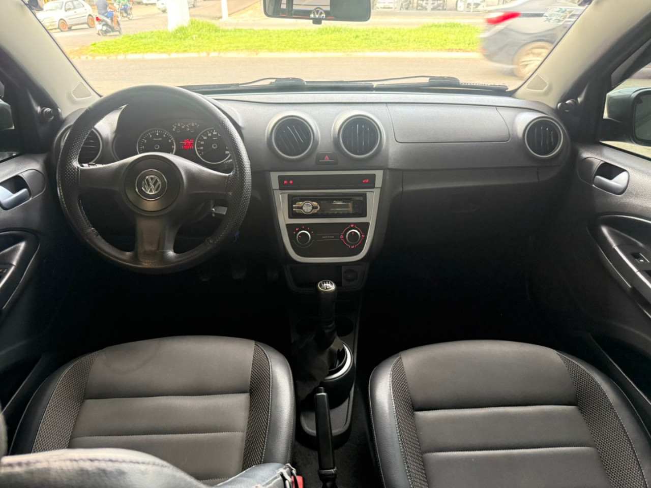VOLKSWAGEN Gol 1.0 4P G5 25 ANOS FLEX