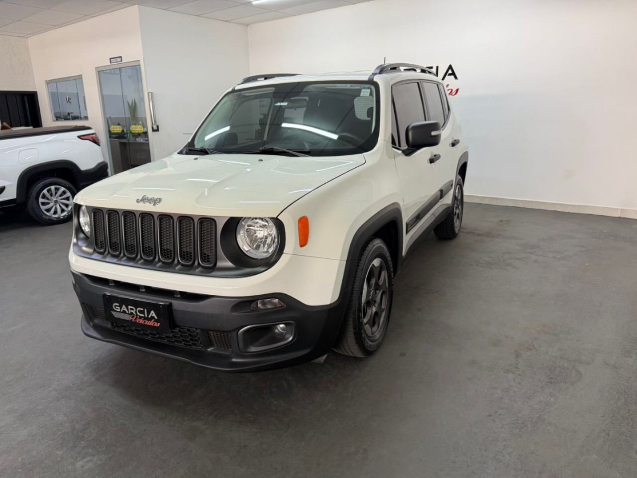 Renegade 1.8 16V 4P FLEX AUTOMÁTICO