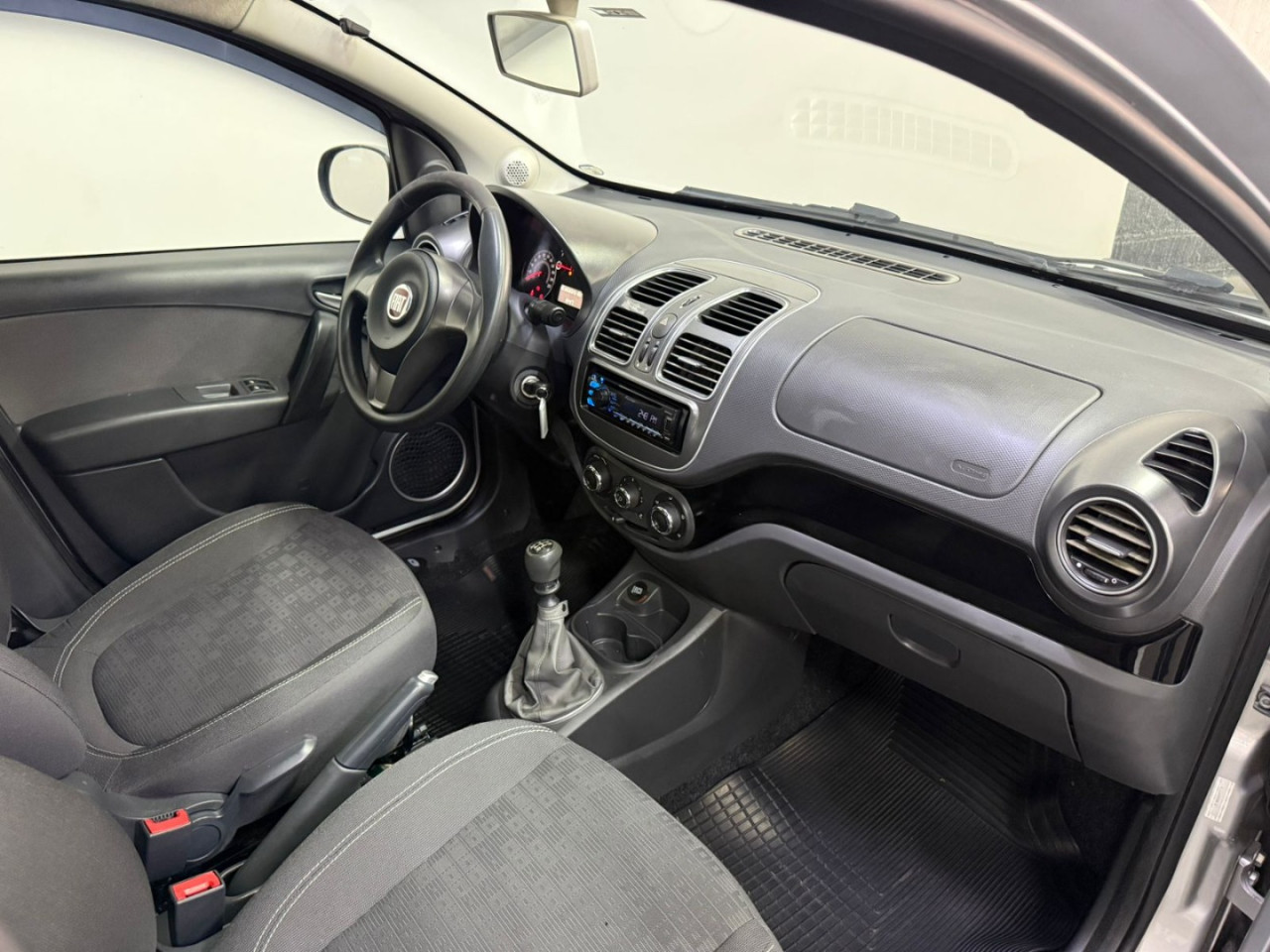 FIAT Palio 1.0 FLEX ATTRACTIVE