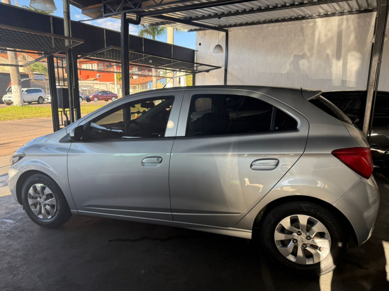 Onix Hatch 1.0 4P FLEX LT