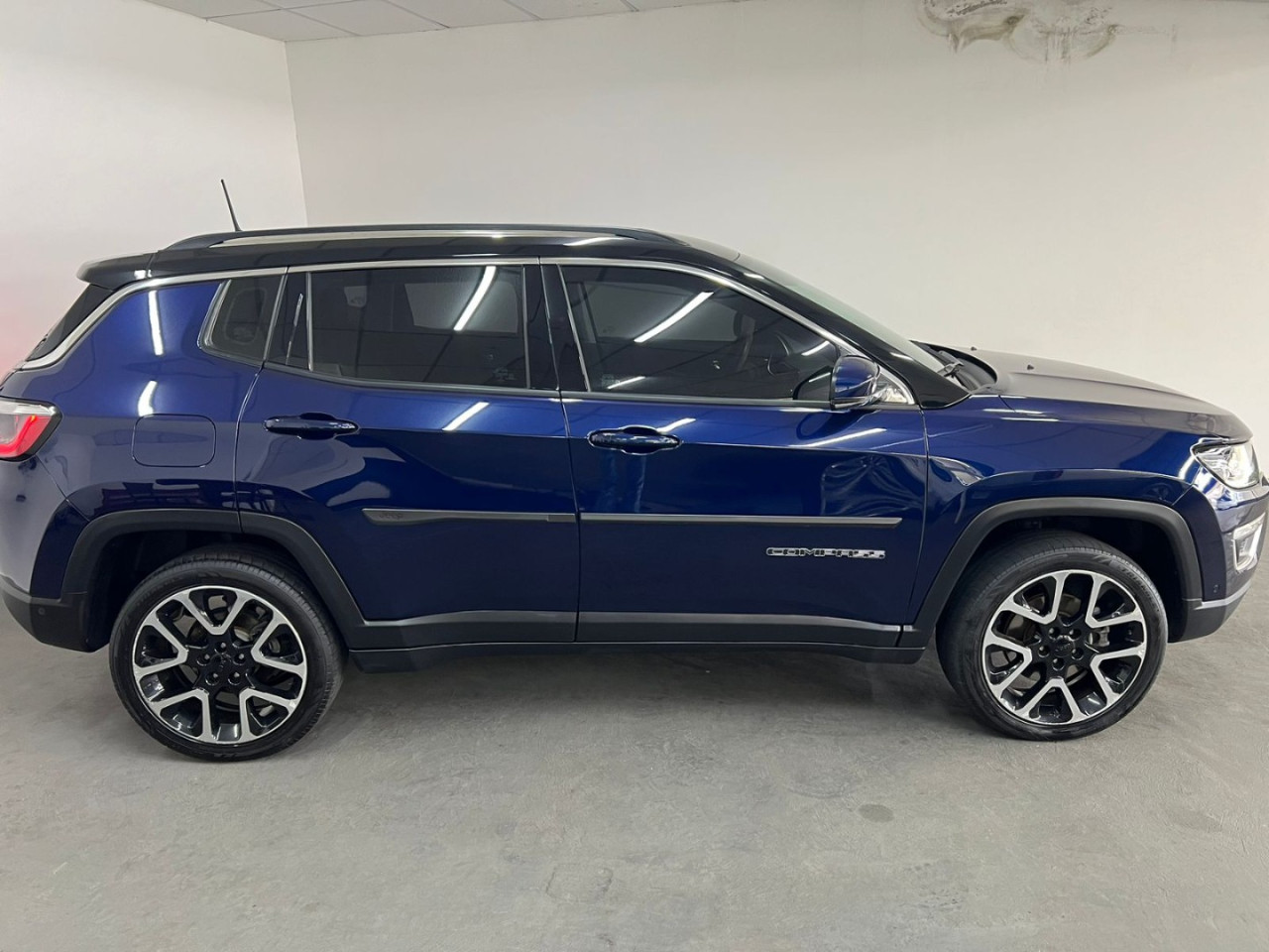 Compass 2.0 16V 4P LIMITED TURBO DIESEL 4X4 AUTOMÁTICO