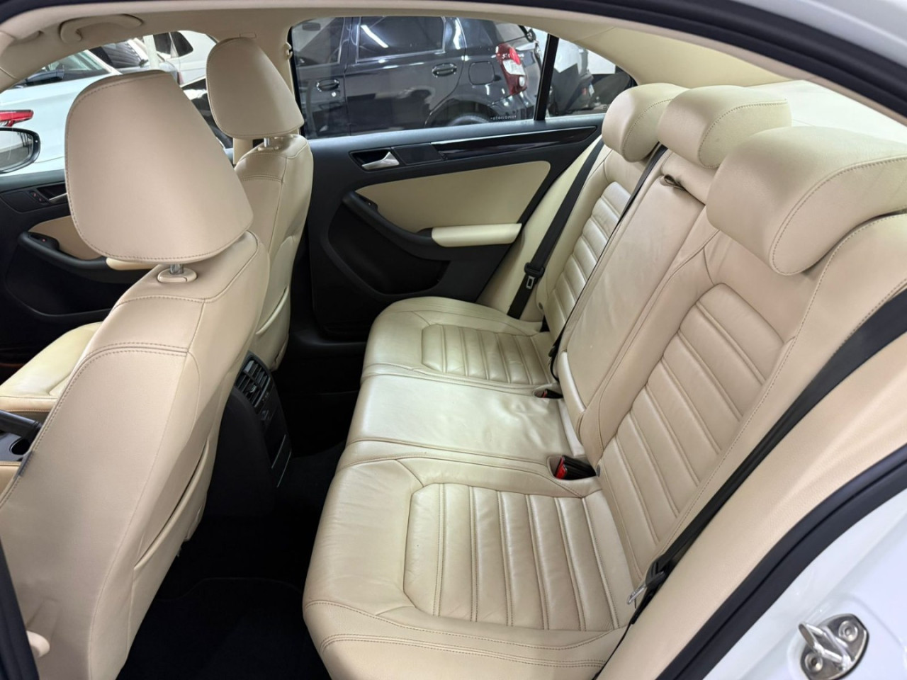 VOLKSWAGEN Jetta 2.0 4P TSI HIGHLINE 211 CV AUTOMÁTICO