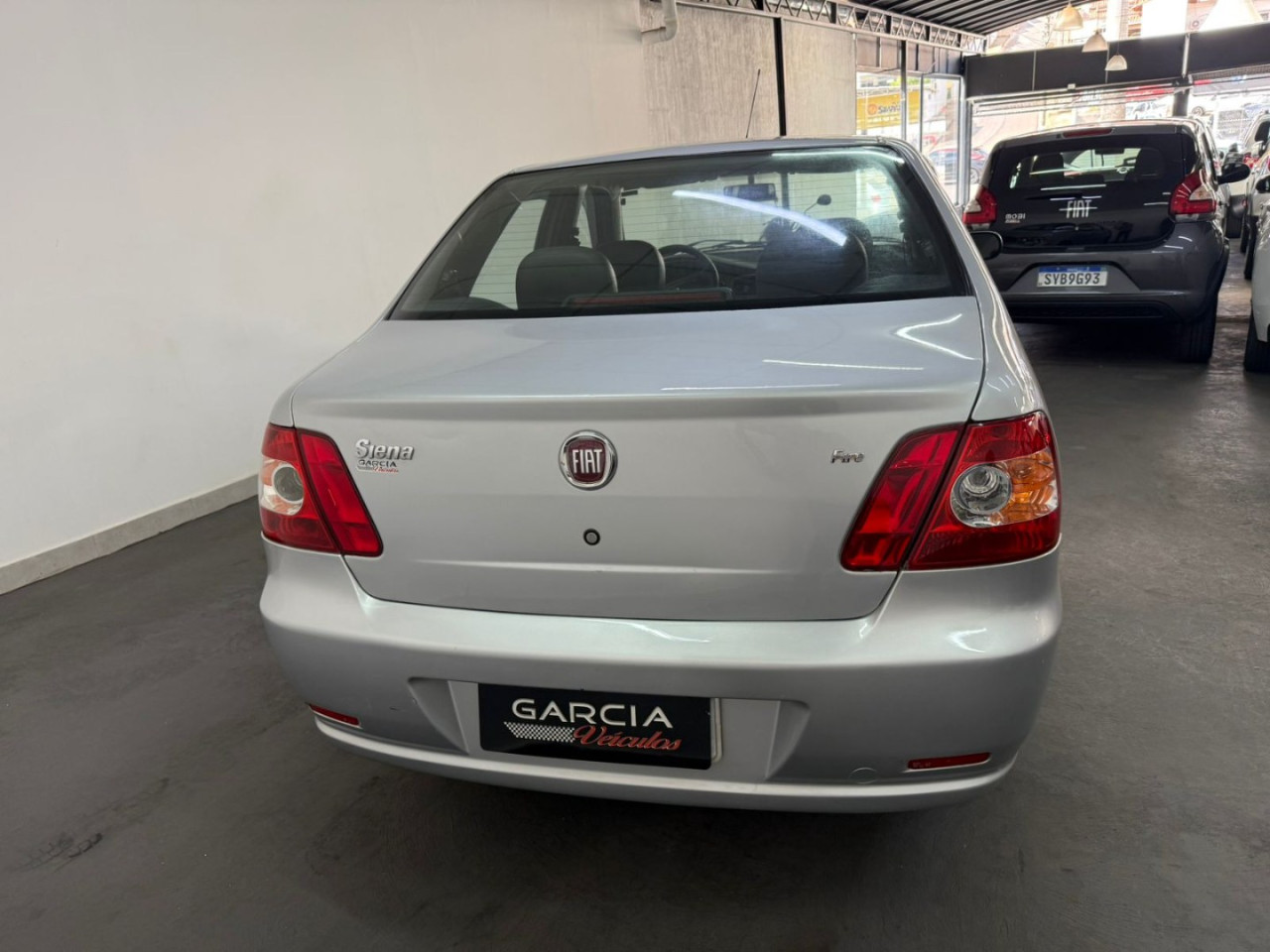 Siena 1.0 16V 4P