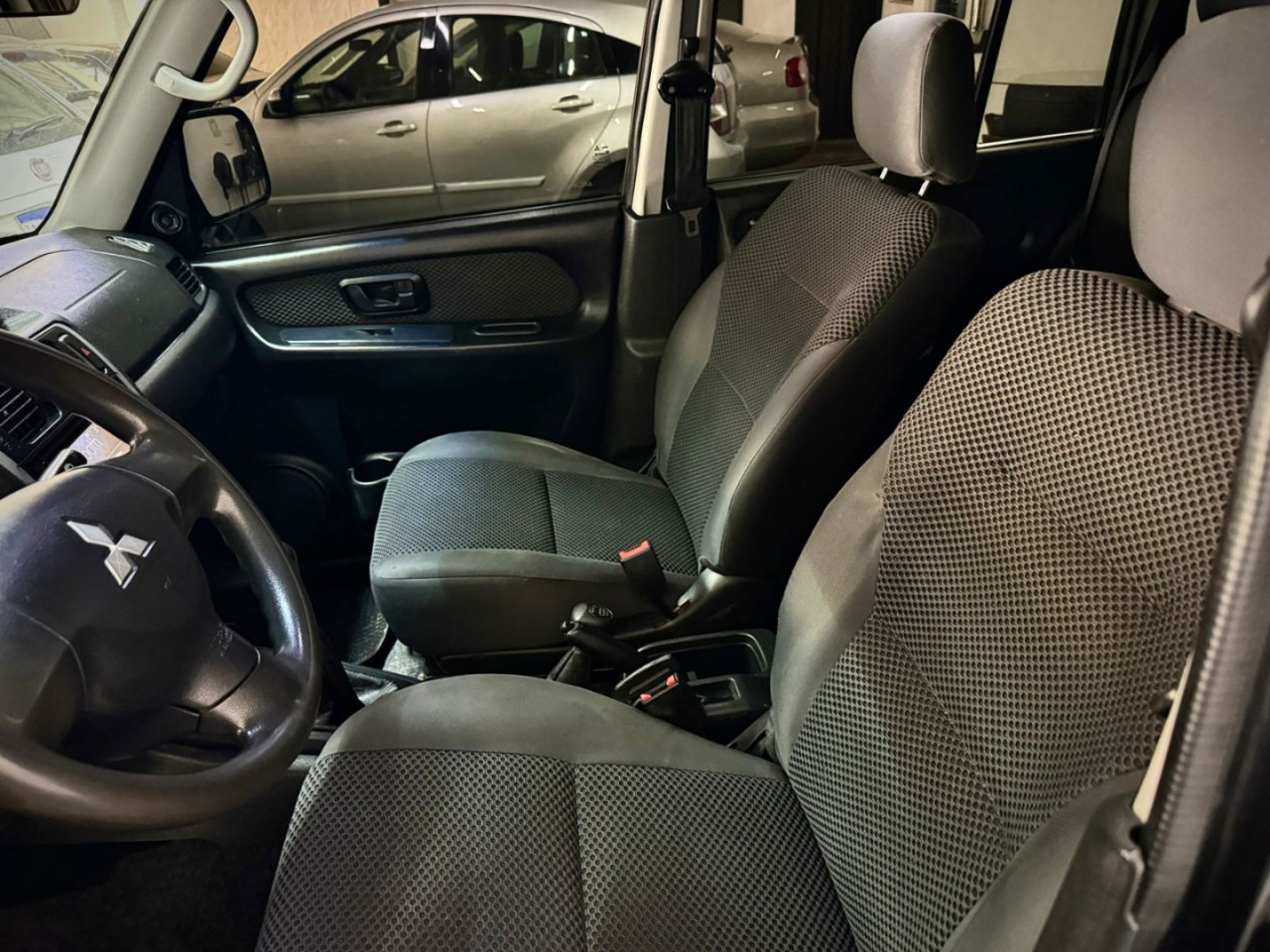 MITSUBISHI Pajero TR4 2.0 4P 4X4 GLS FLEX