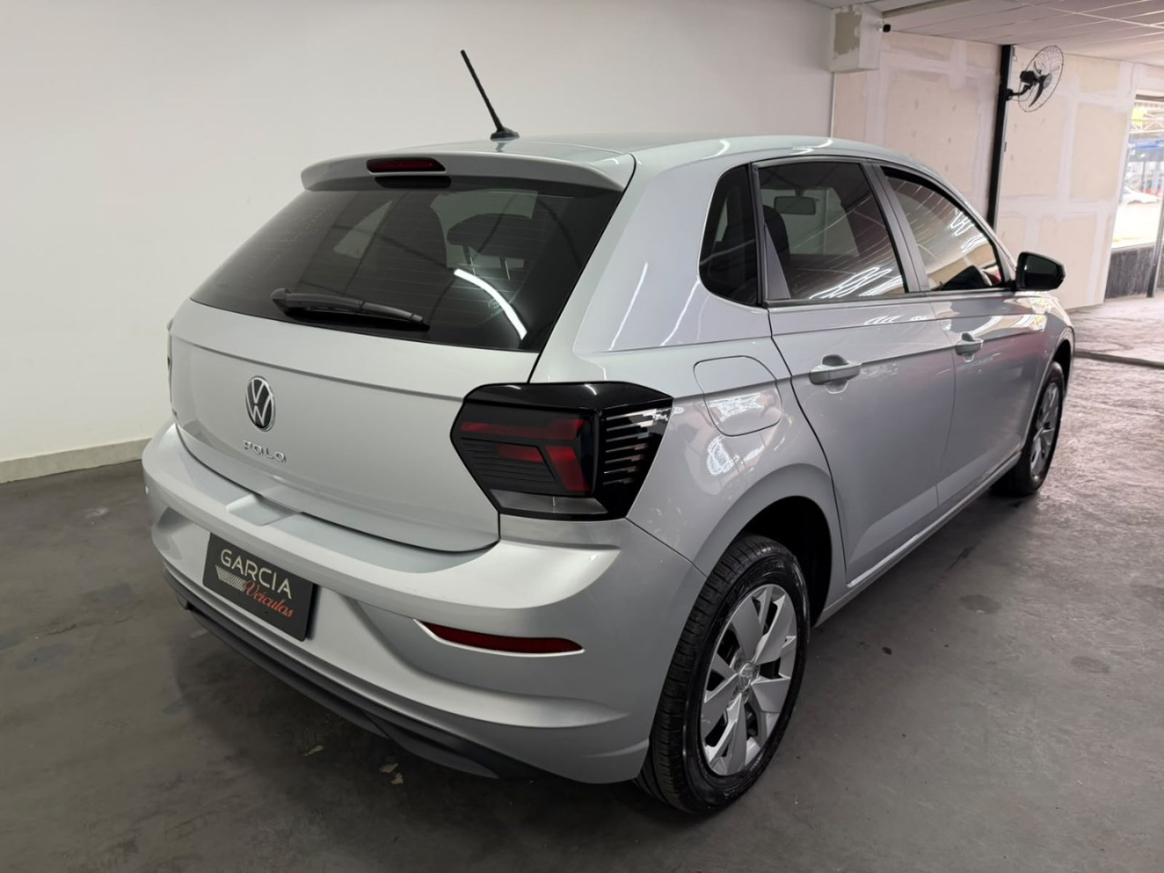 VOLKSWAGEN Polo Hatch 1.0 4P MPI FLEX