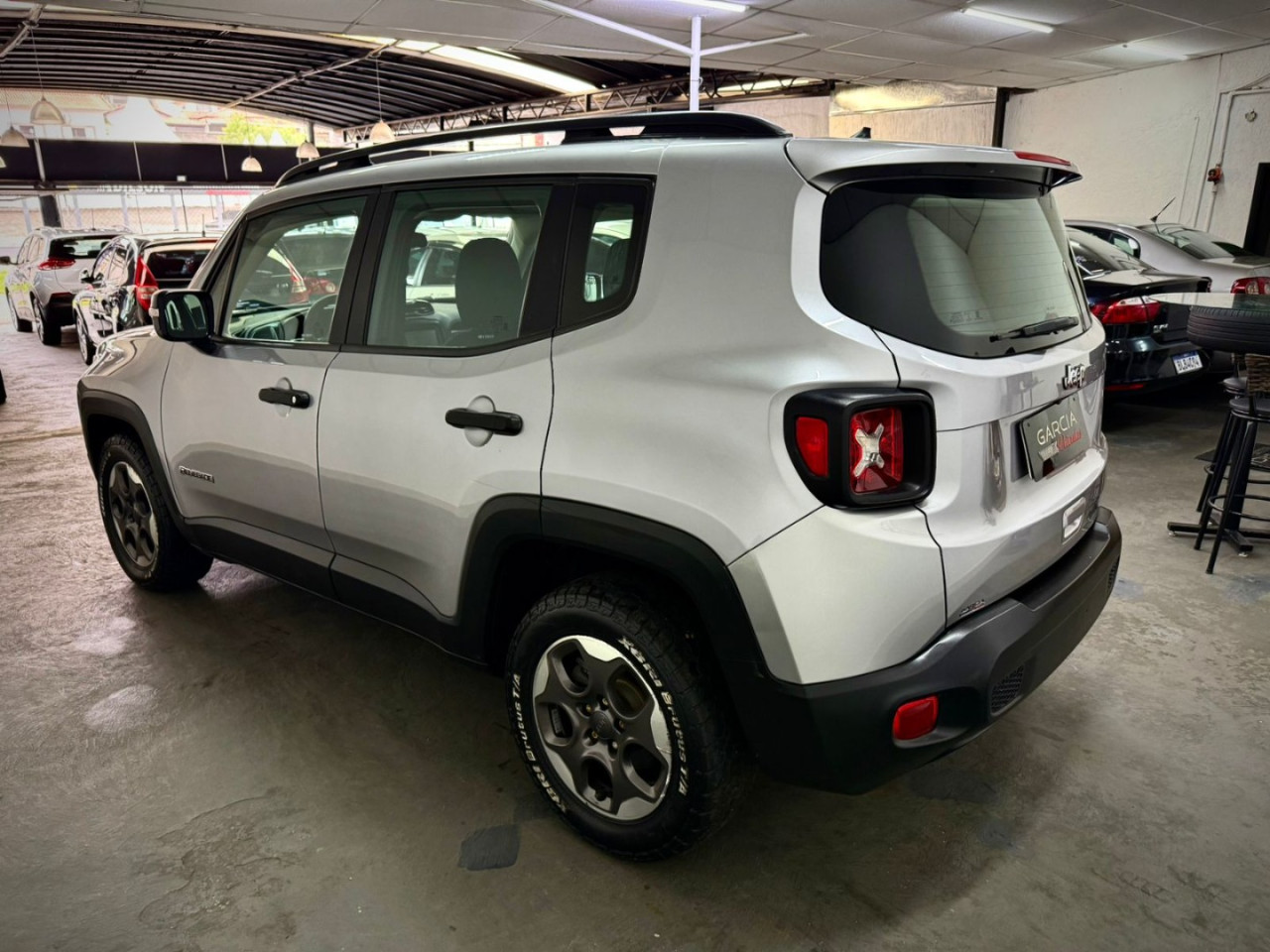 JEEP Renegade 1.8 16V 4P FLEX AUTOMÁTICO