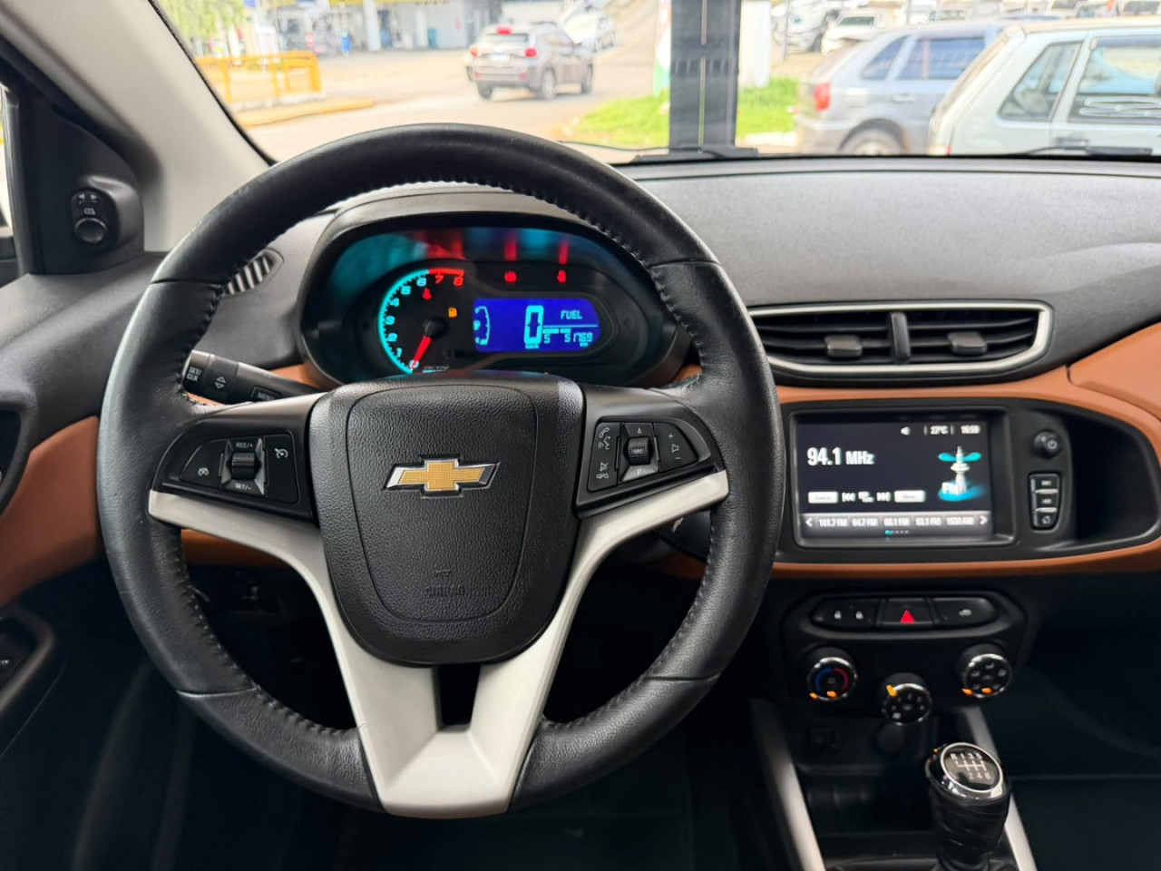 CHEVROLET Onix Hatch 1.4 4P FLEX ACTIVE
