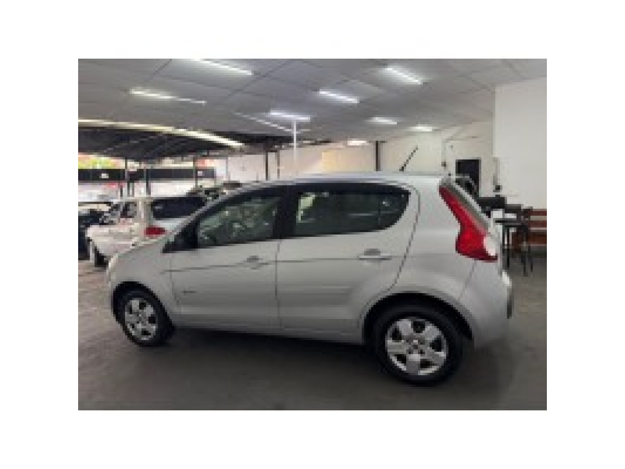 FIAT Palio 1.4 4P FLEX ATTRACTIVE