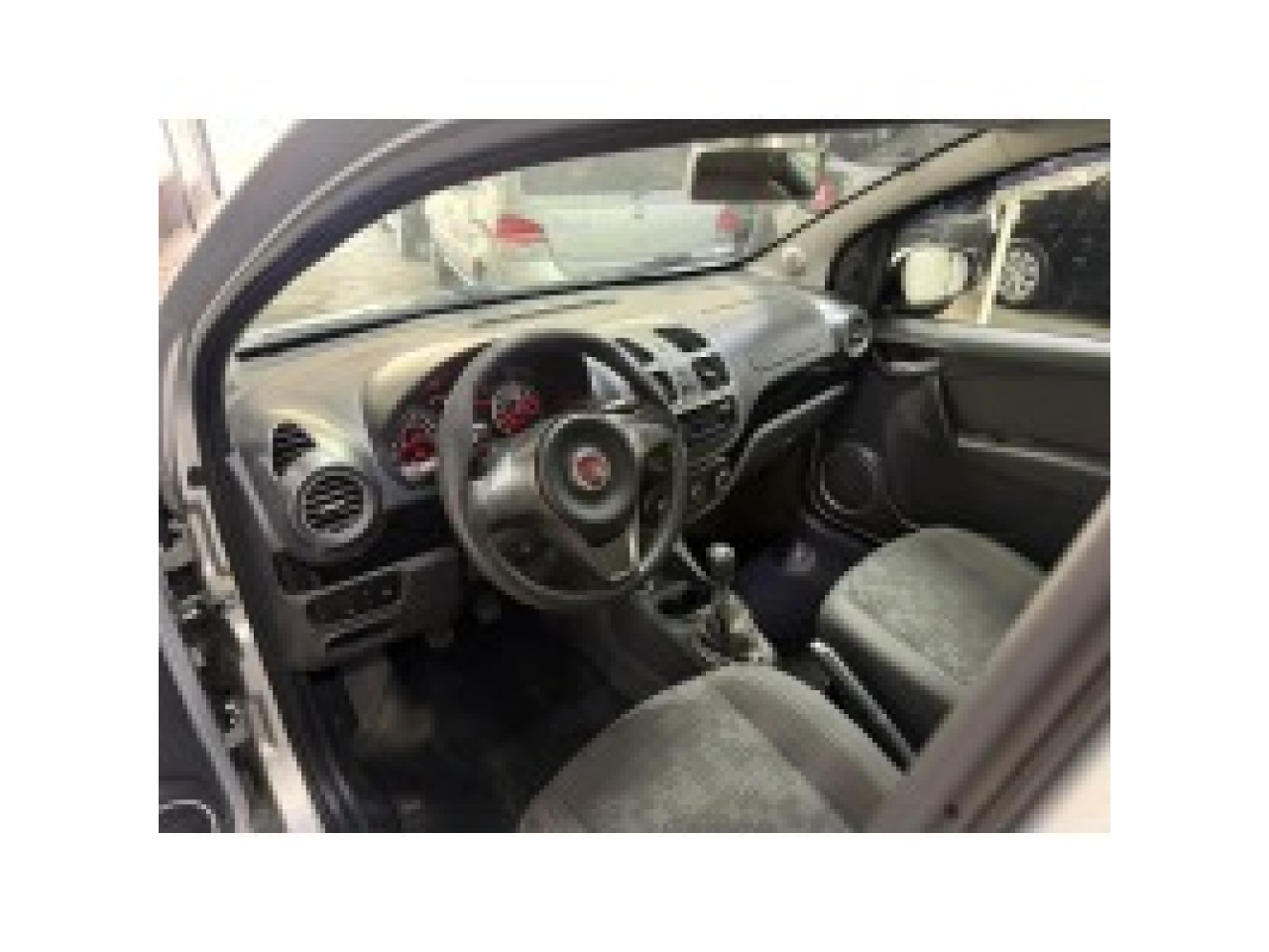 FIAT Palio 1.4 4P FLEX ATTRACTIVE