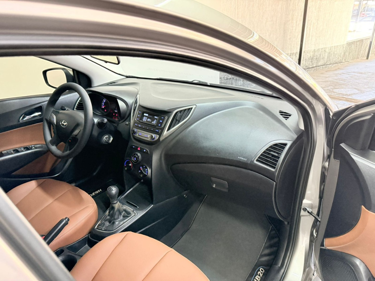 HYUNDAI HB 20 Hatch 1.0 12 V 4P FLEX COMFORT STYLE
