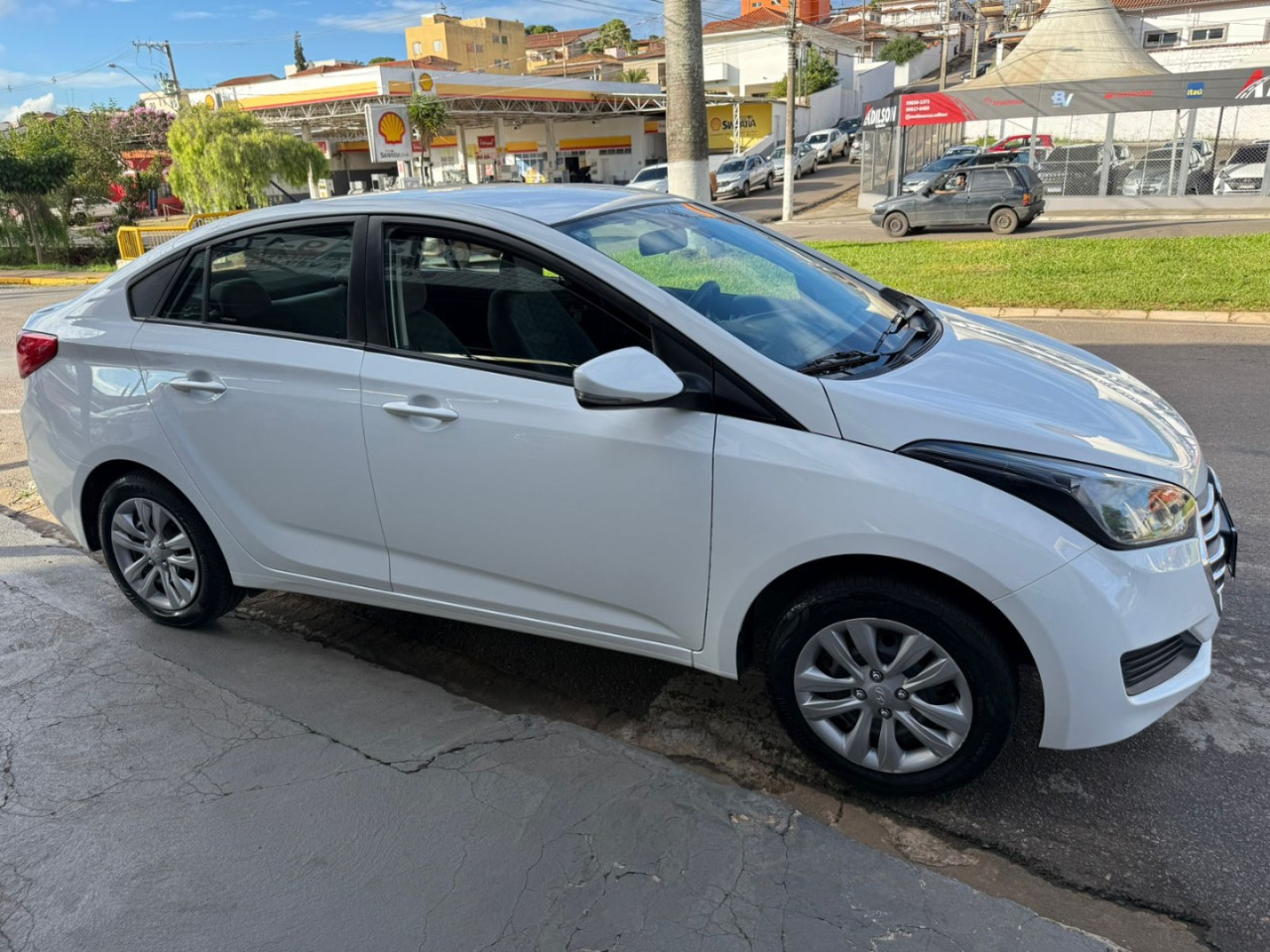 HYUNDAI HB 20 Sedan 1.6 16V 4P FLEX COMFORT STYLE