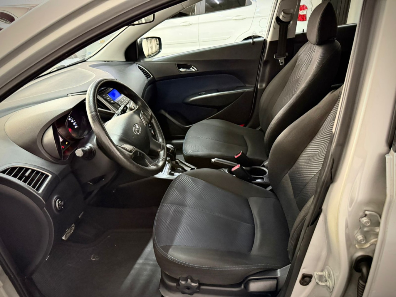 HYUNDAI HB 20 Hatch 1.6 16V 4P COMFORT STYLE FLEX