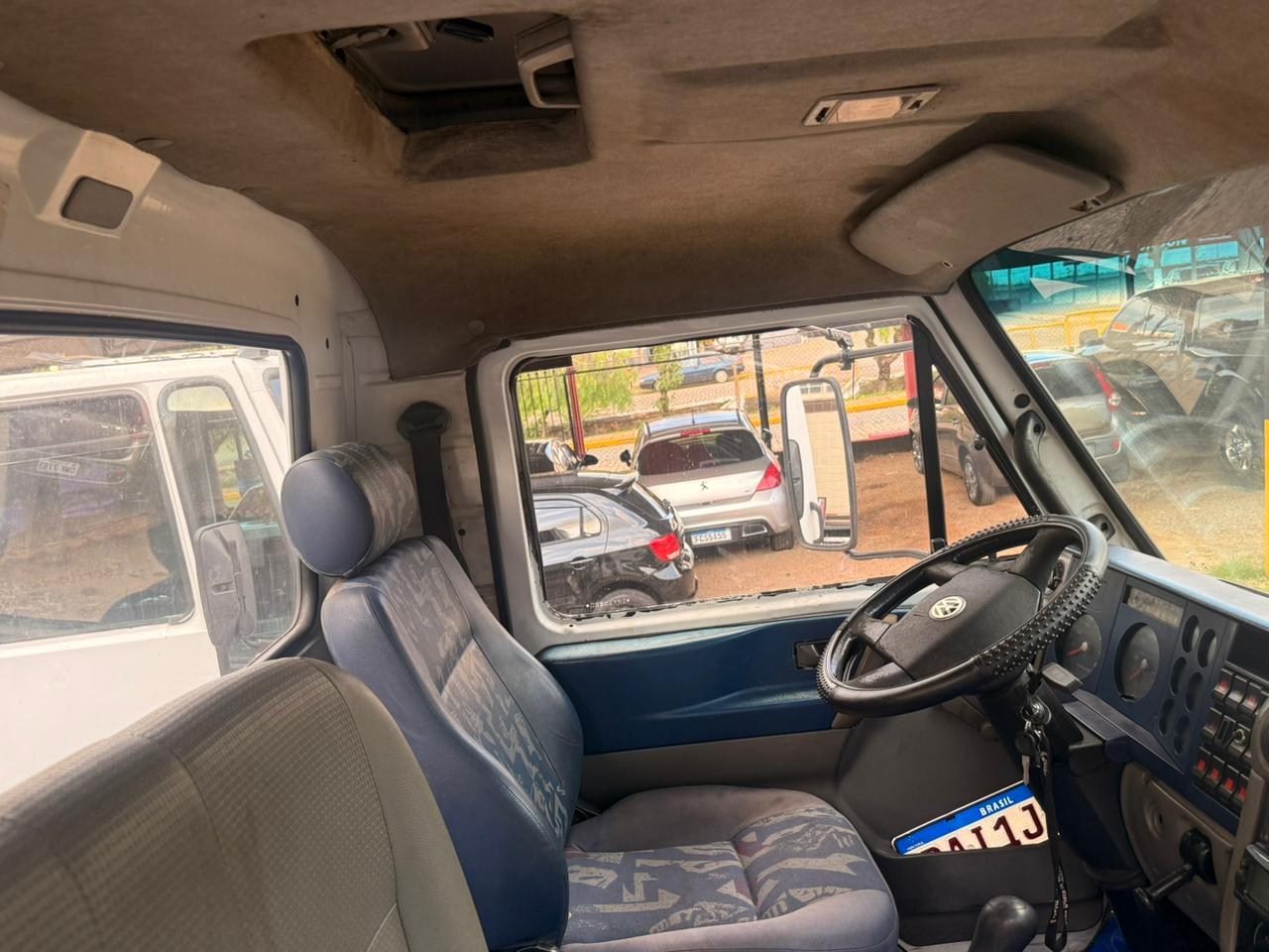 VOLKSWAGEN 13-150 Modelo sem Versão