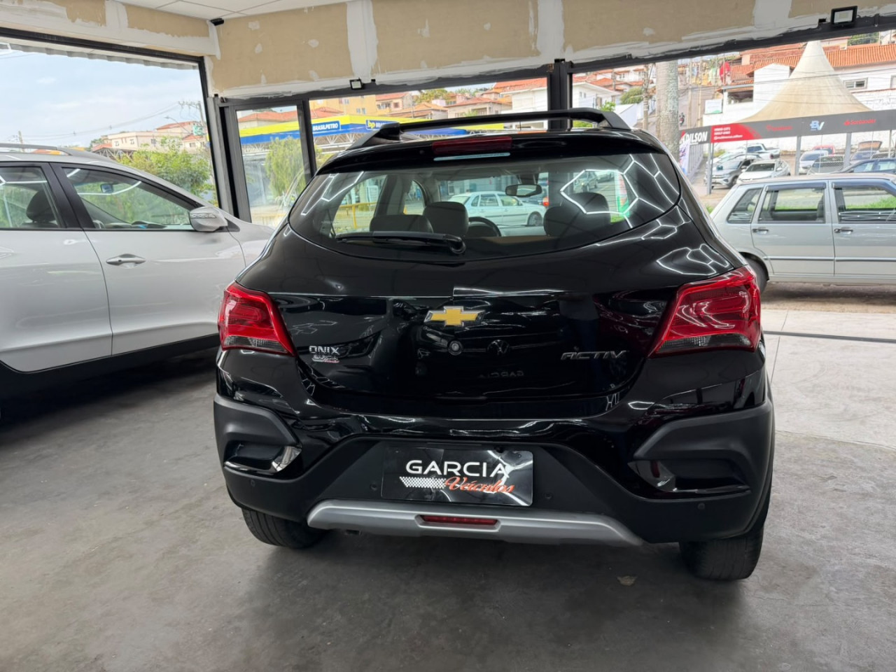 CHEVROLET Onix Hatch 1.4 4P FLEX ACTIVE