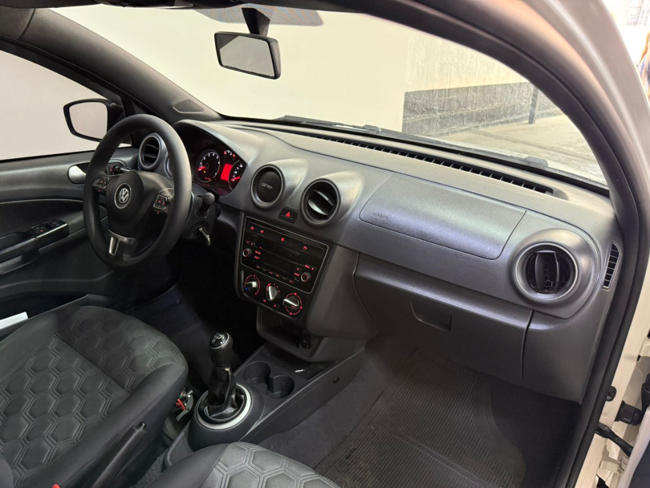 VOLKSWAGEN Gol 1.6 4P SELEÇÃO FLEX