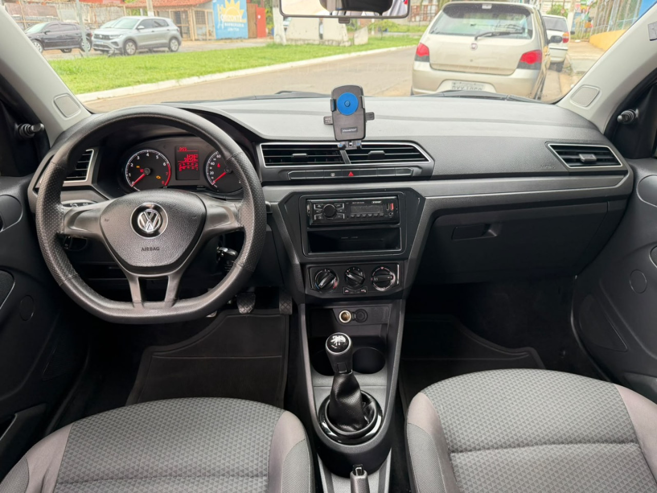 VOLKSWAGEN Gol 1.0