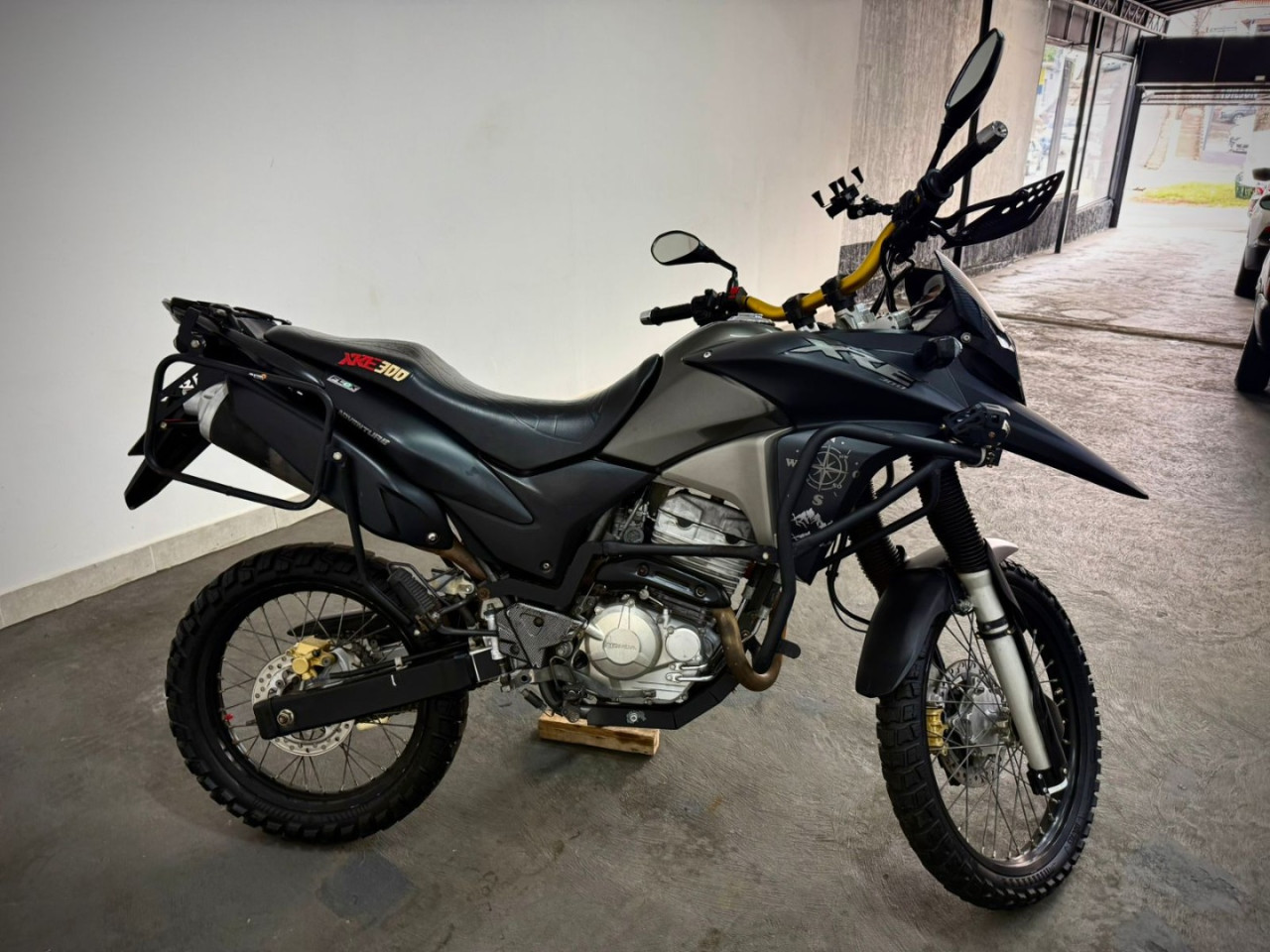 HONDA XRE 300 ABS