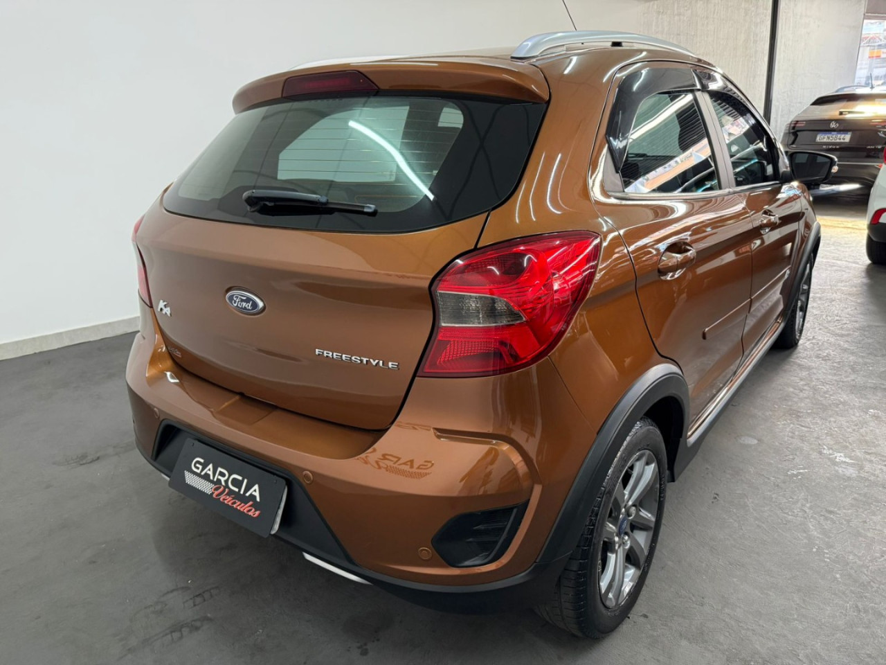 FORD Ka Hatch 1.5 12V 4P TI-VCT FLEX FREESTYLE AUTOMÁTICO