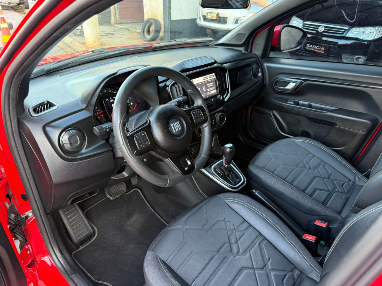 FIAT Strada 1.3 4P FIREFLY FLEX VOLCANO CABINE DUPLA AUTOMÁTICO